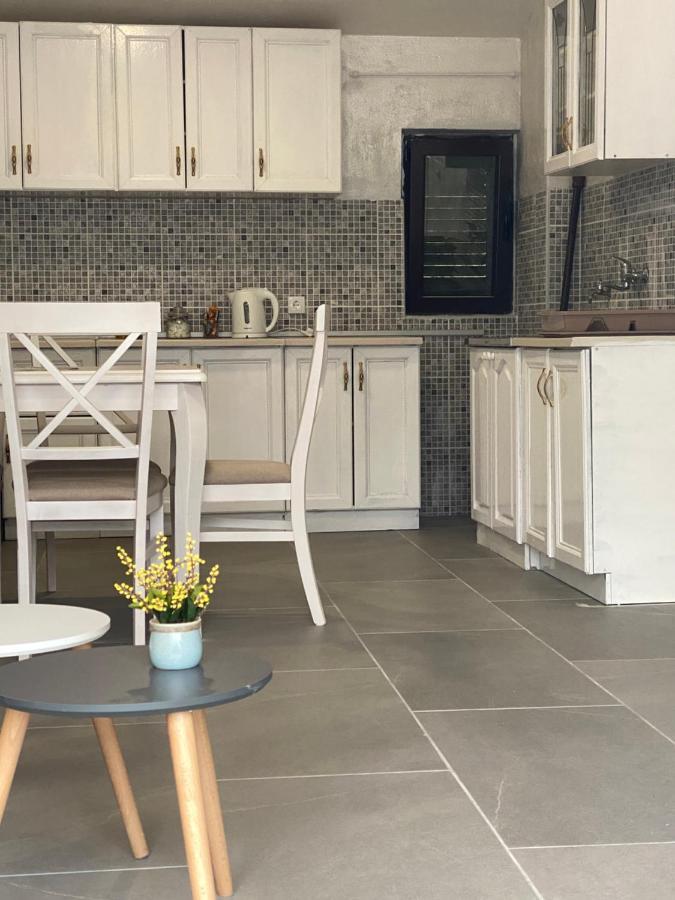 קוטור Lux Boka Sea View Apartment מראה חיצוני תמונה